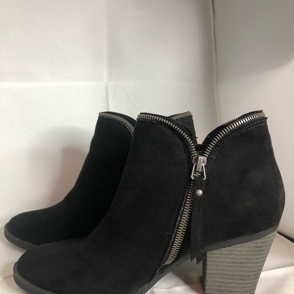 Honora Suede Black Ankle Boots with Dual Zippers